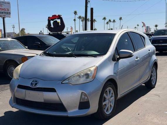 TOYOTA PRIUS C 2012 JTDKDTB36C1504878 image